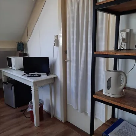 Bed En Breakfast En Bike Sommelsdijk Exterior photo